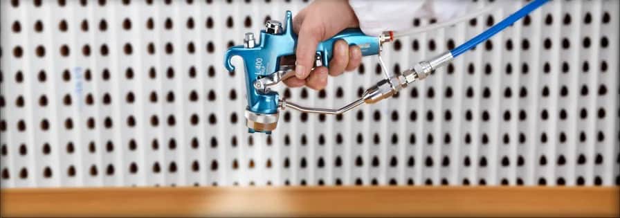 Jaką dyszę do malowania akrylem wybrać, aby uniknąć błędów?