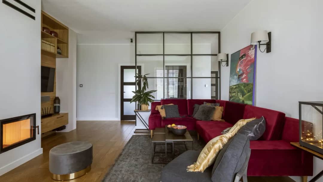 Czym oddzielić salon od przedpokoju? Odkryj najlepsze rozwiązania